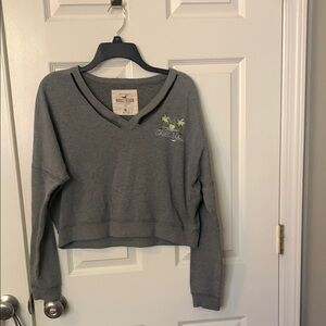 Hollister Gray V-Neck Sweater Casual Comfort